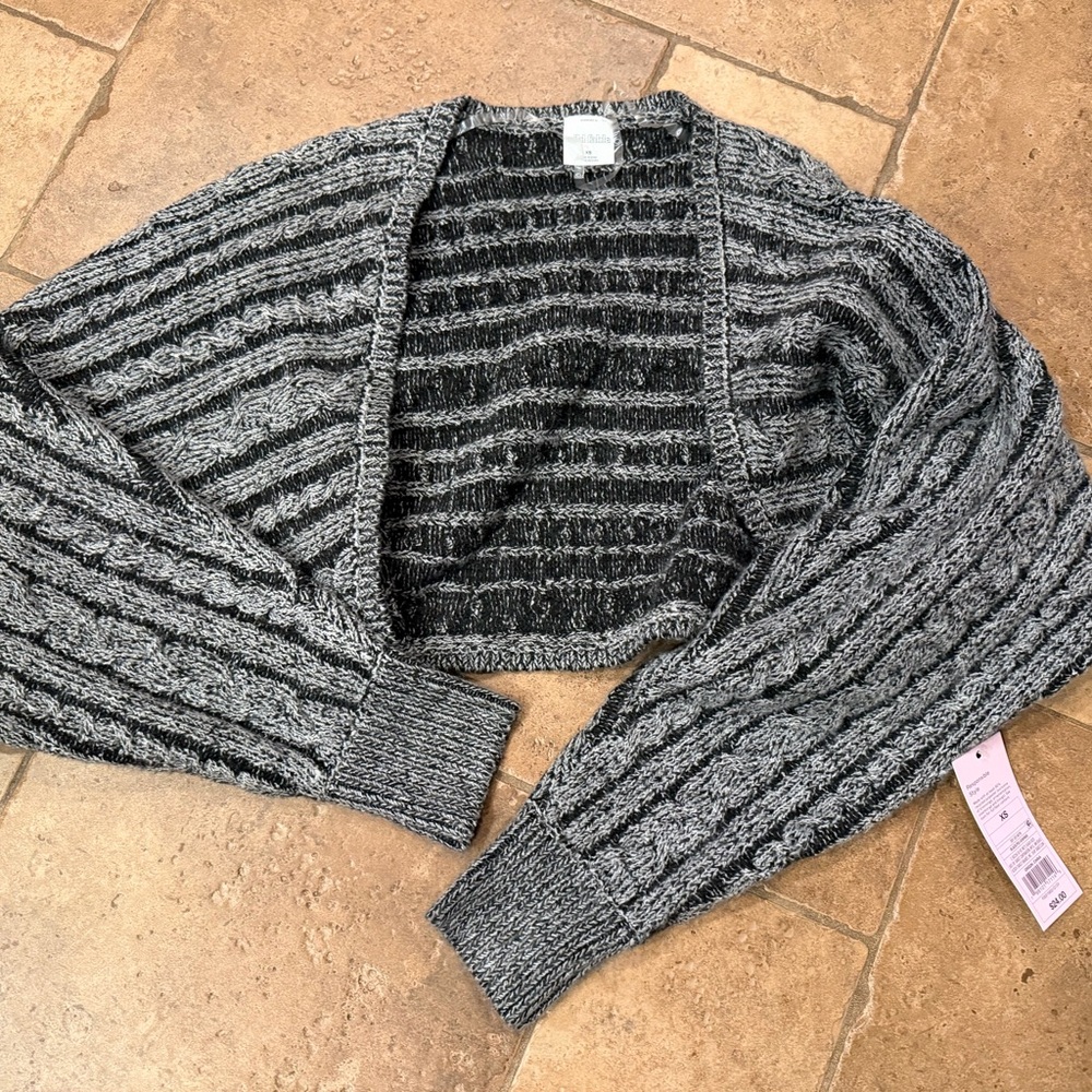 Gray Striped Women's shrug Sweater